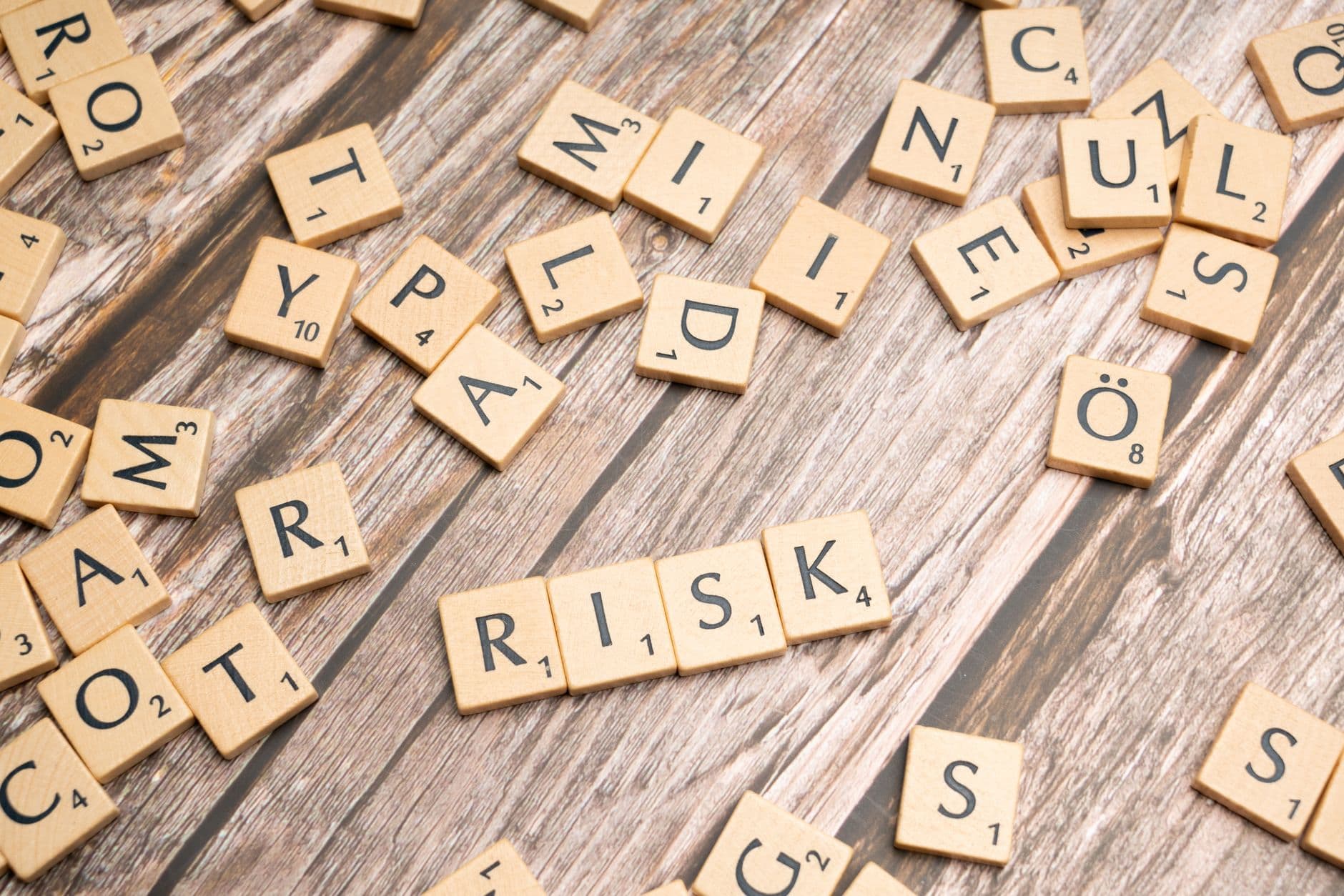 Recourse vs Non-Recourse Factoring 2025: Protect Your Owner-Operator Cash Flow