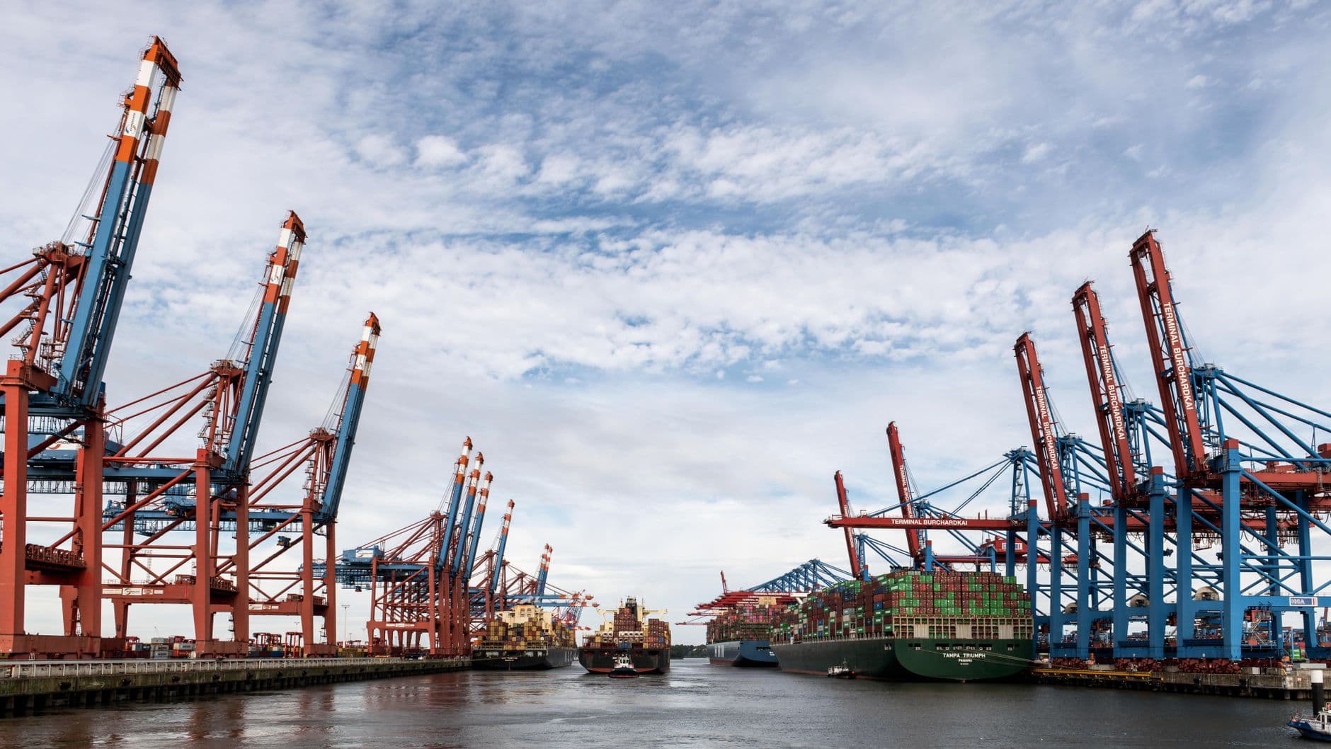 The 2025 Drayage Optimization Playbook: Cut Port Congestion & Boost Turn Times