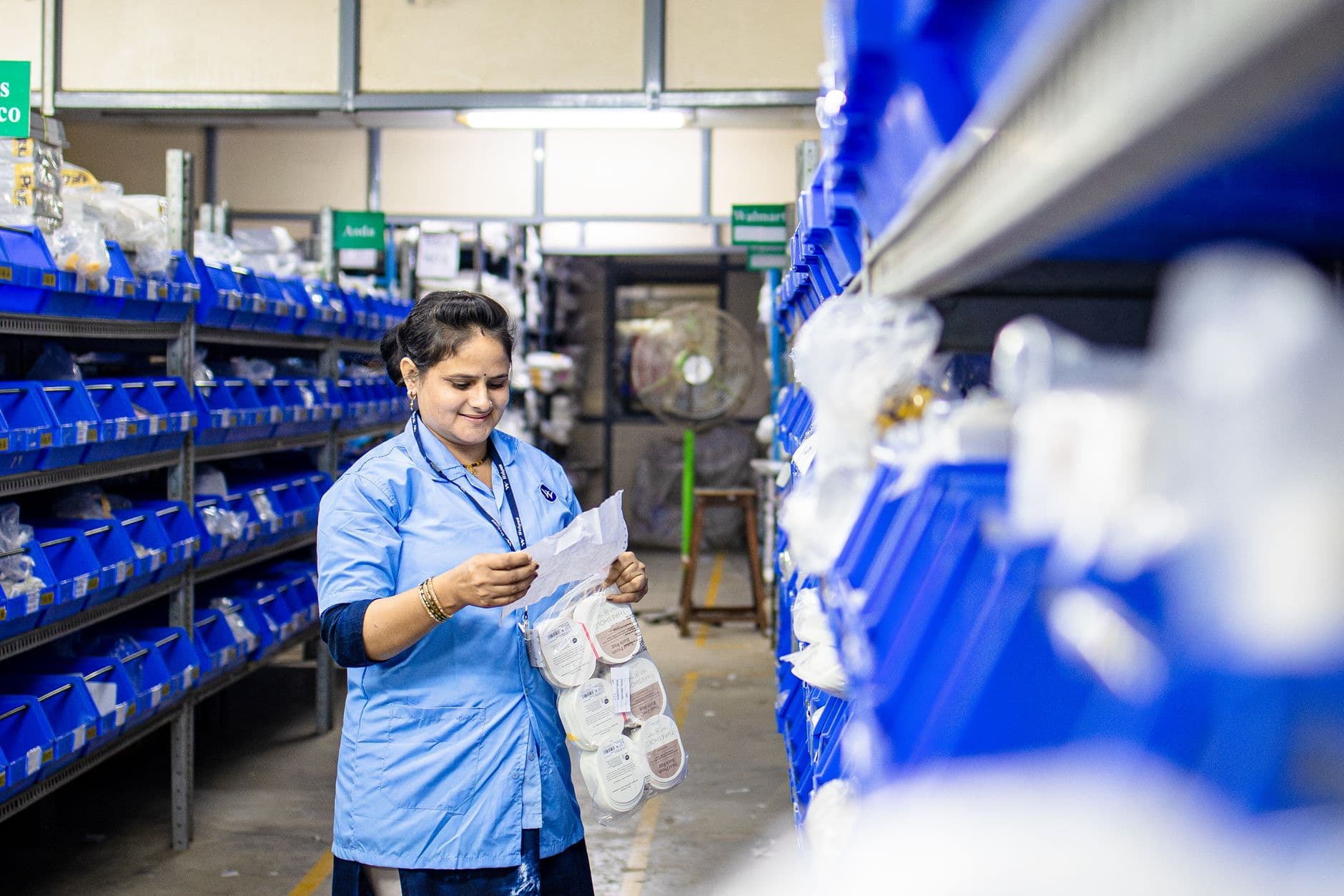 The 2025 WMS Selection Playbook: Guarantee Efficiency & Cut Costs