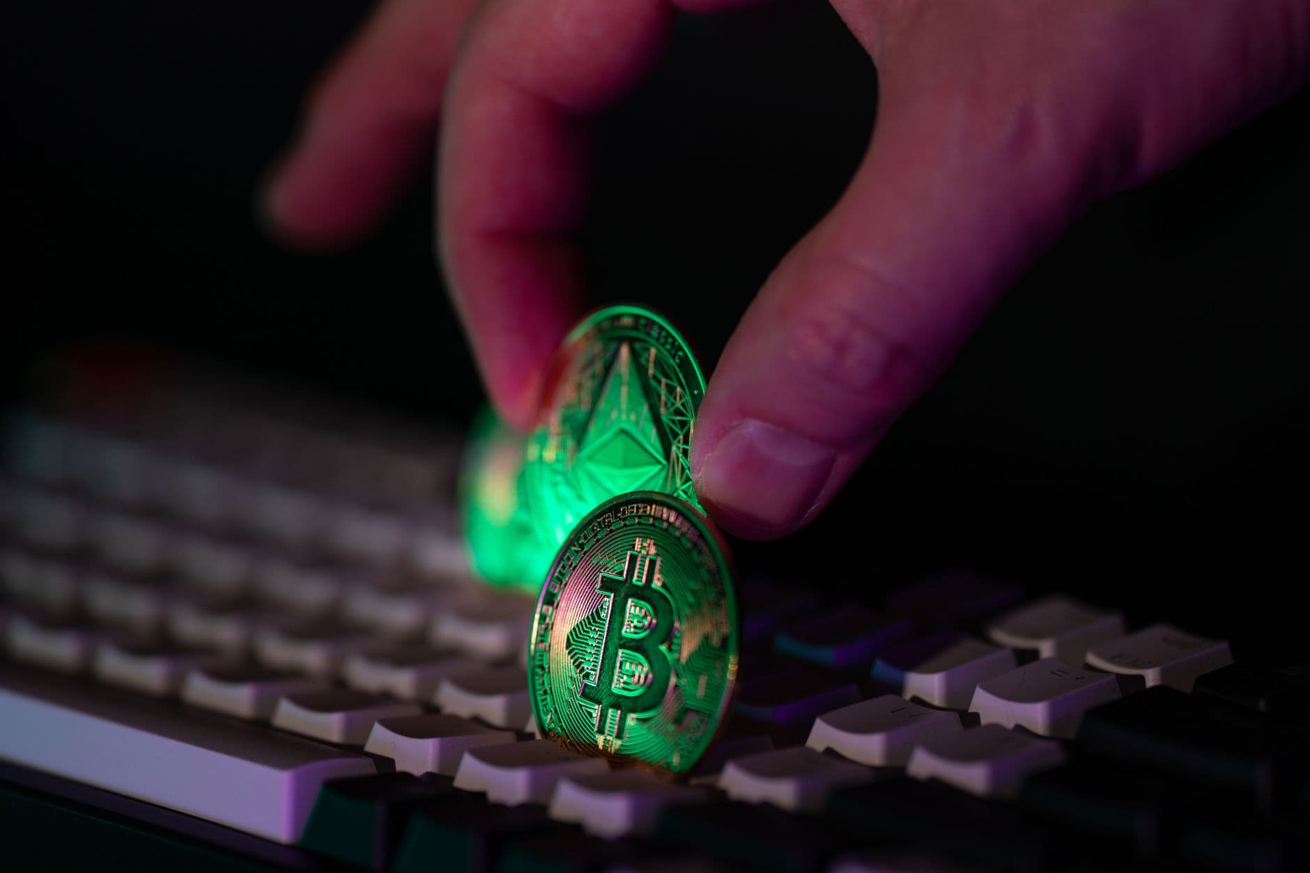 The 2025 Double-Brokering Fraud Crisis: What Brokers Must Do Now