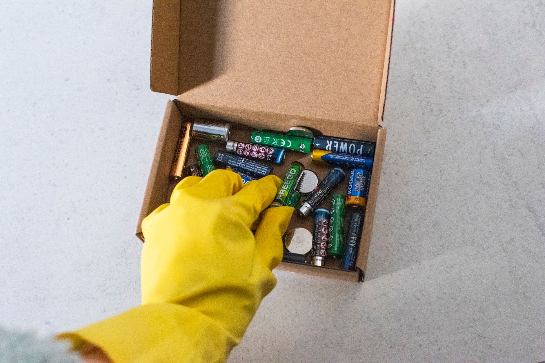 Class 9 Hazmat Lithium Batteries: Causes, Real Costs & the Expert Fix
