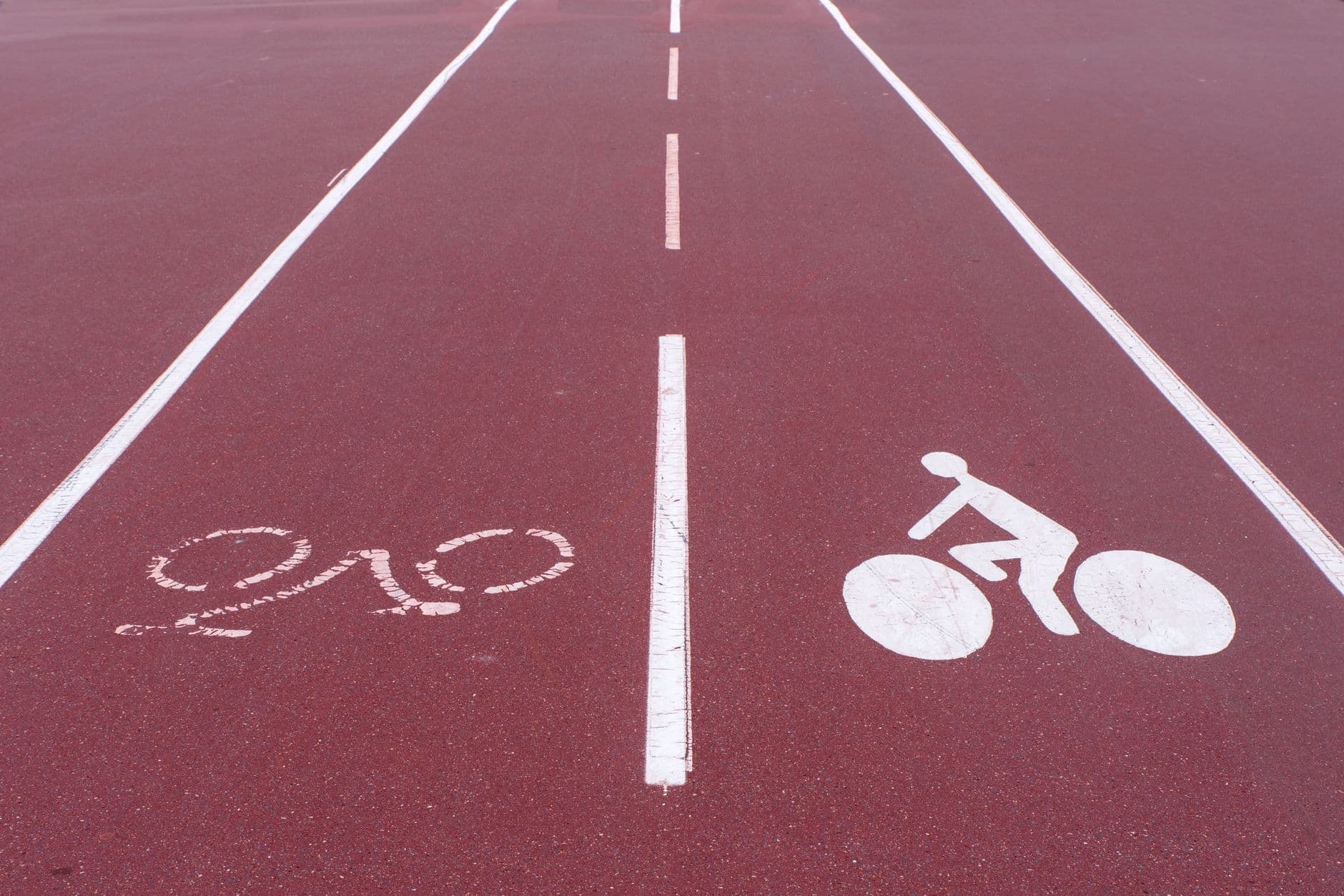 The 2025 Dedicated Lanes Playbook: Secure Recession-Proof Shipper Deals