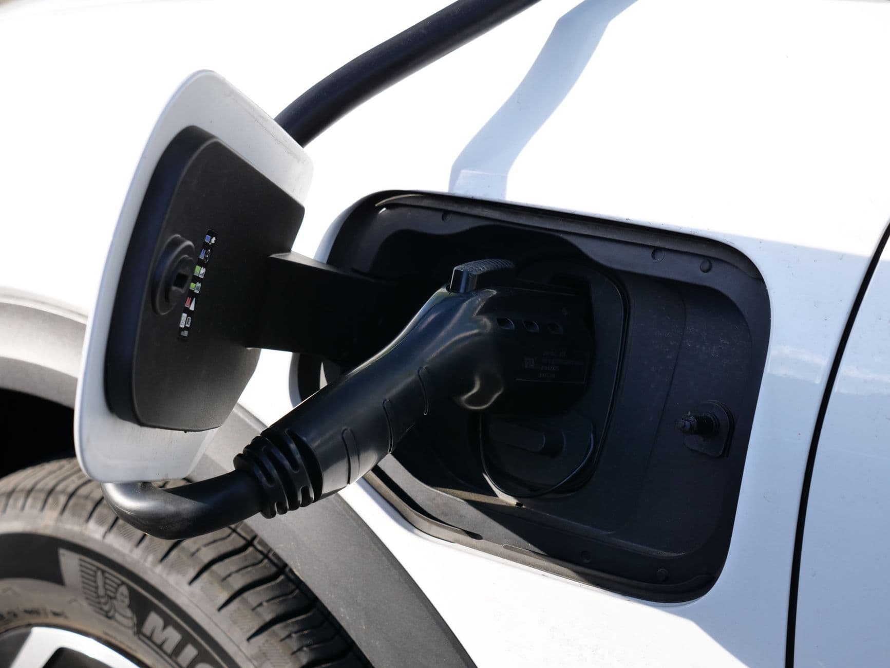 2025 EV Charging Infrastructure Playbook: Fleet Electrification Success