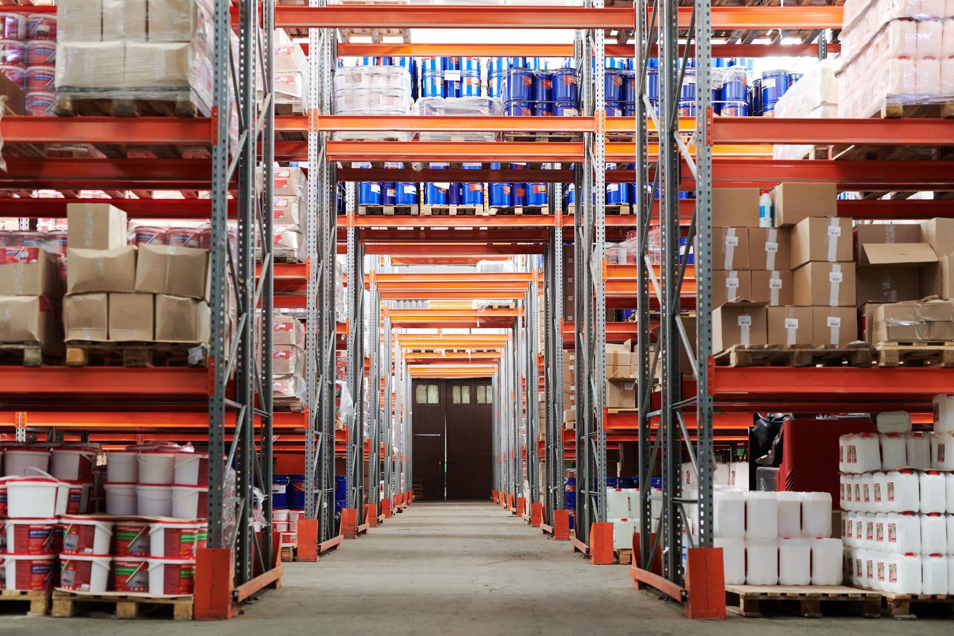 The 2025 Cross-Border FMCG Playbook: Expand Globally, Minimize Costs