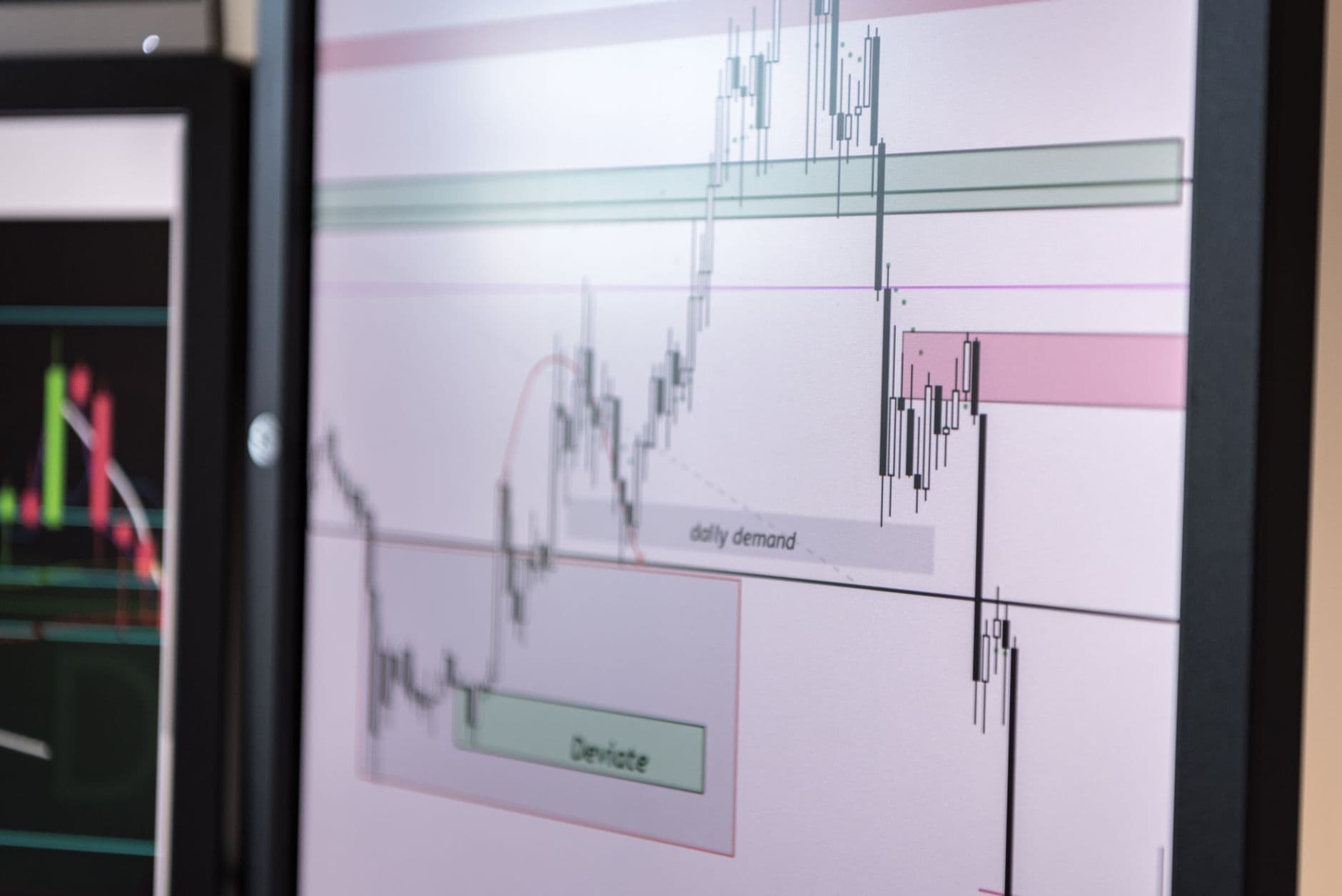 The 2025 AI Demand Forecasting Playbook: Prevent Stockouts & Optimize Inventory