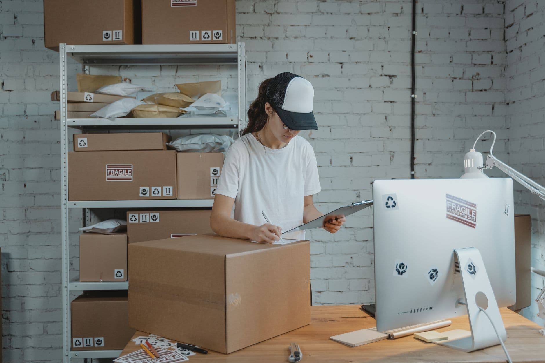 2025 Store-as-Fulfillment Hub Playbook: Slash Costs & Boost Speed