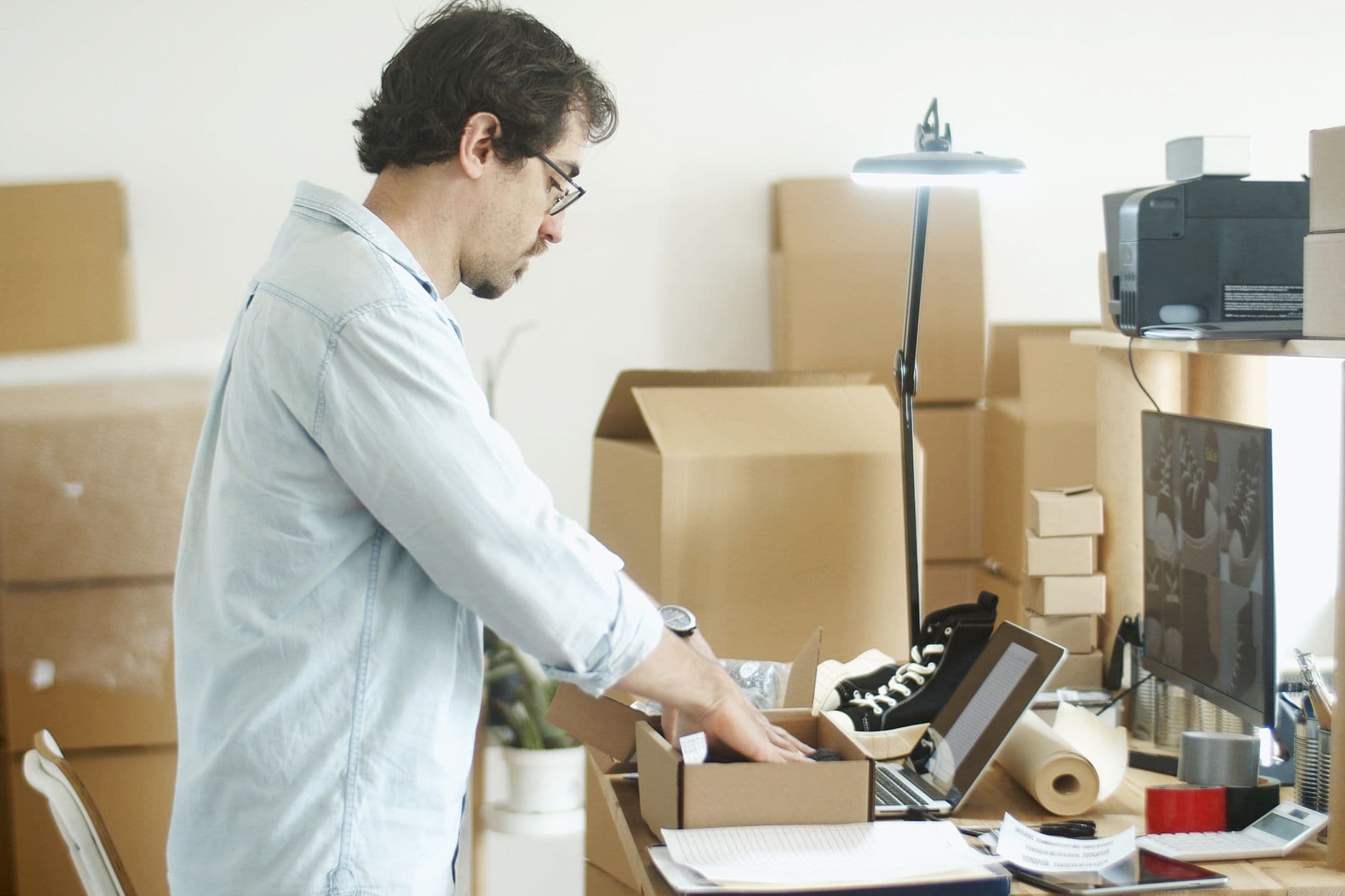 Small Business LTL Shipping: 7 Secrets to Cut Costs & Avoid Mistakes