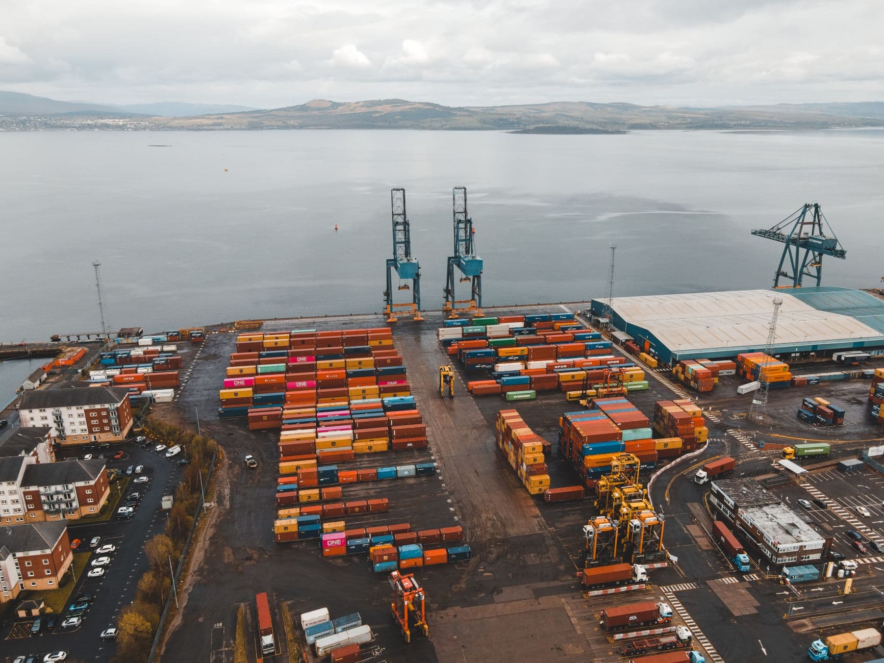 The 2025 Chassis Management Playbook: Slash $1500 Demurrage & Boost Port Efficiency