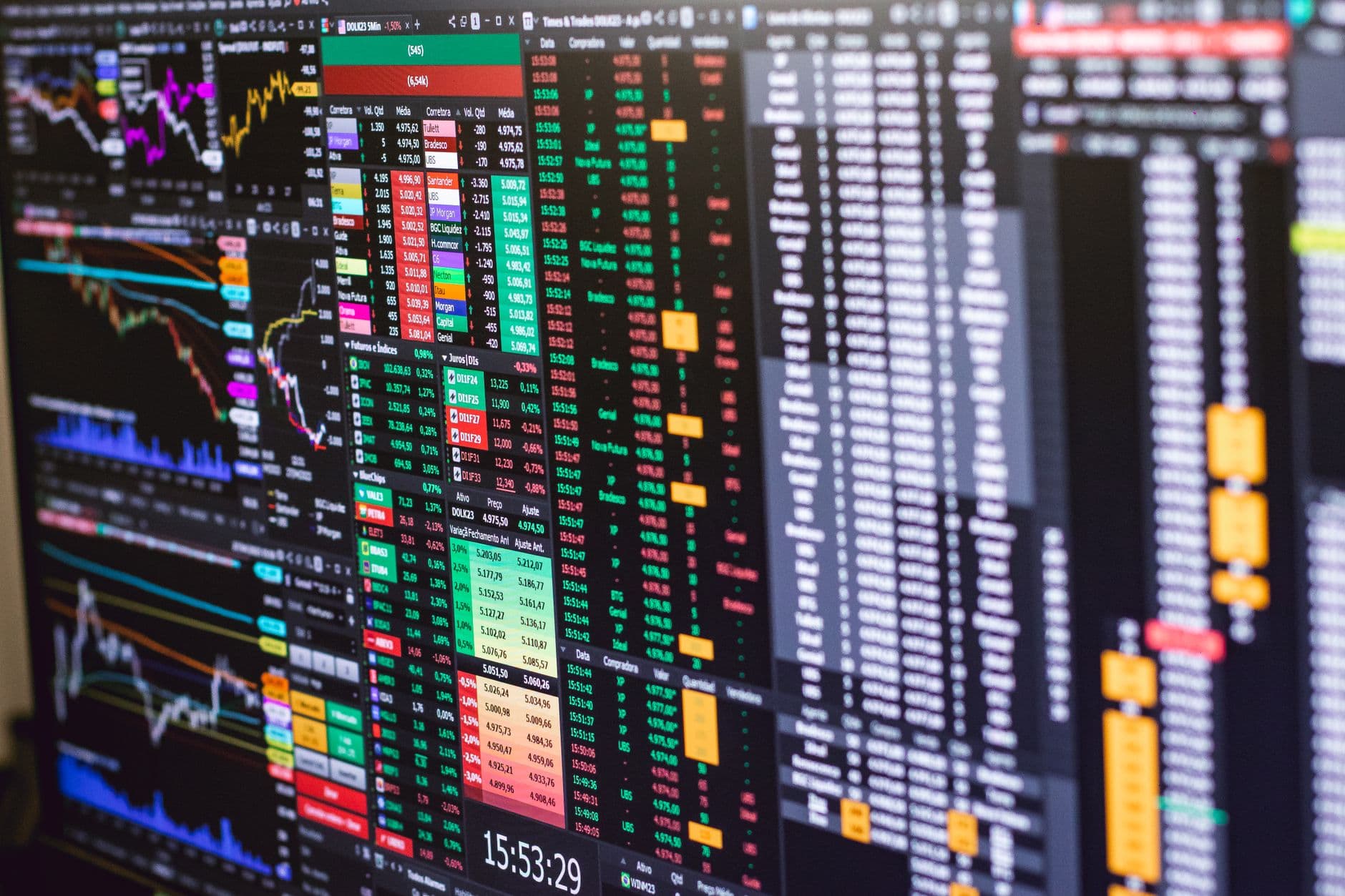 The 2025 FTL Brokerage Growth Playbook: Scale Your Business Without Crushing Margins