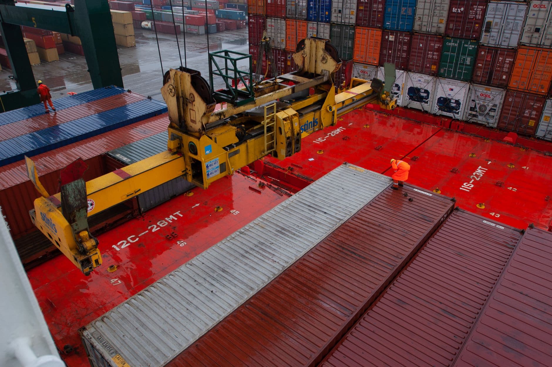 The 2025 CFS Operations Playbook: Streamline Container Freight Station Optimization