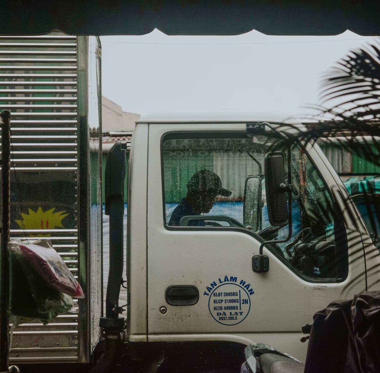 7 Proven Strategies Owner-Operators Use to Eliminate Empty Miles and Maximize Revenue