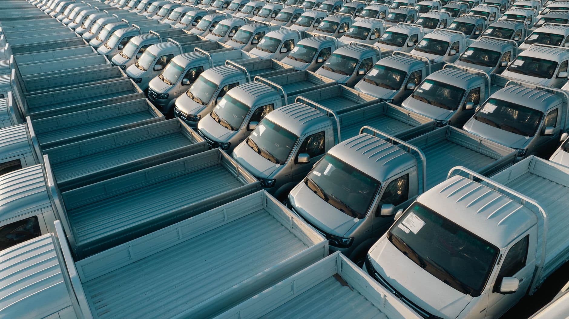 2025 Used Truck Lease vs Buy Playbook: Maximize Owner-Operator Profit