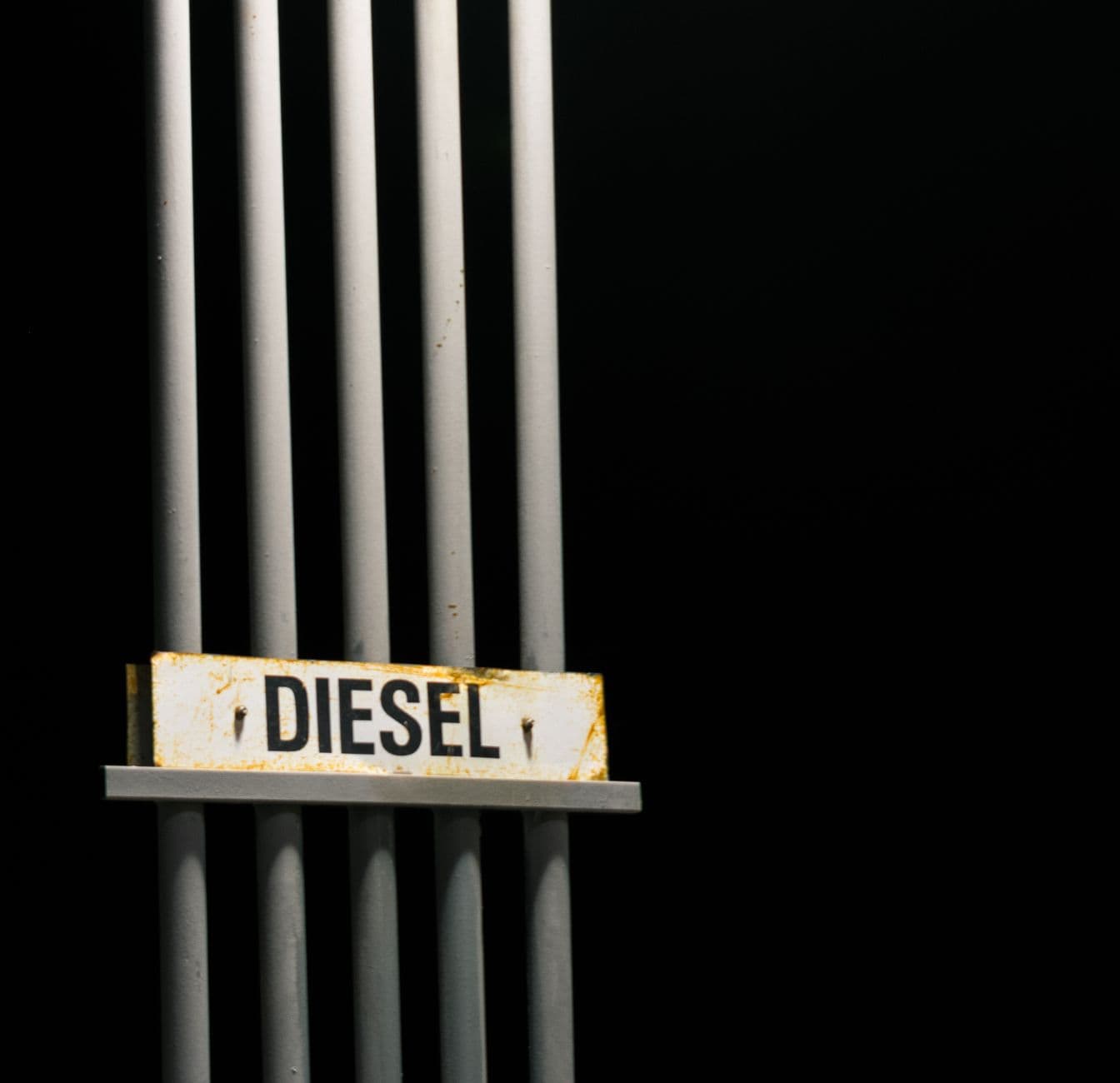 The 2025 Diesel Fuel Hedging Playbook: Slash Volatility, Protect Margins