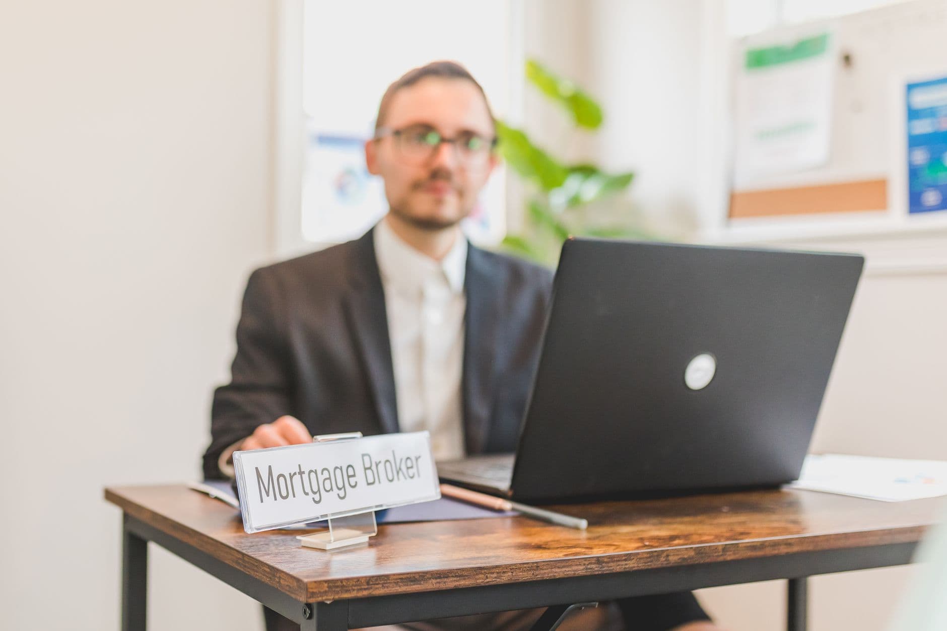 2025 Freight Brokerage Playbook: Your Legal Launch & Profit Authority